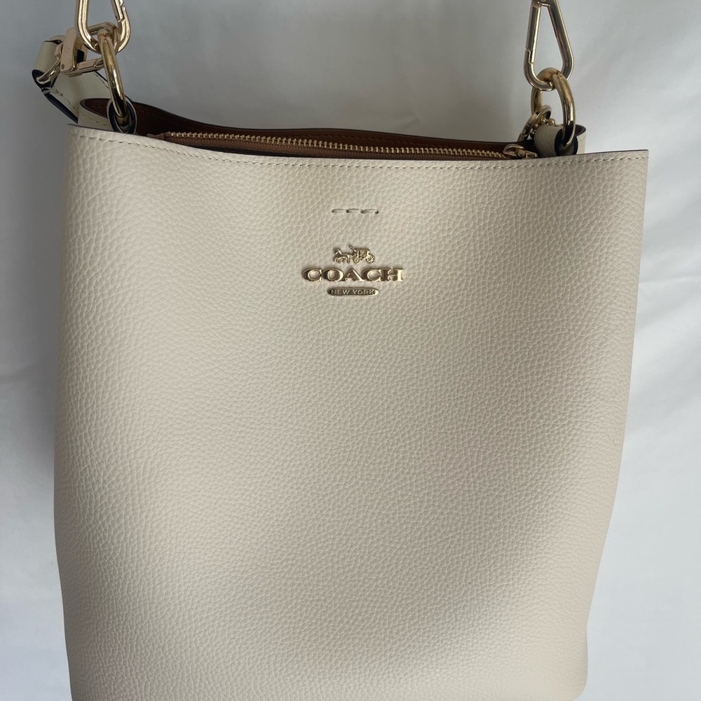 Coach Ivory Leather Shoulder Bag